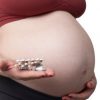 Có bắt buộc phải bổ sung sắt và canxi khi mang thai?