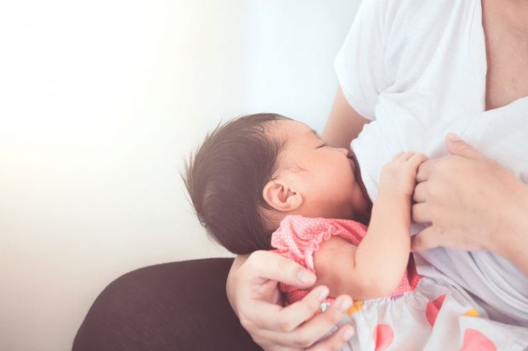 Cách khắc phục cho mẹ sau sinh 2 tháng bị mất sữa