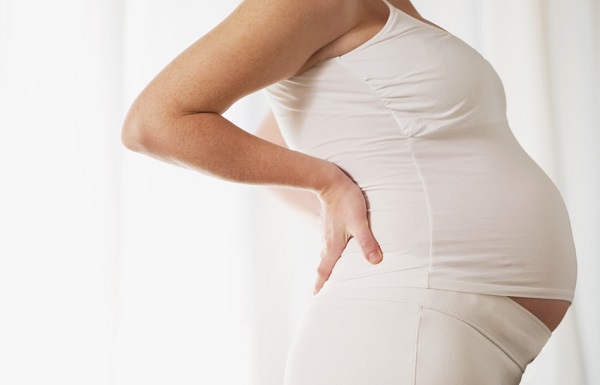 Mẹo giúp mẹ bầu cải thiện nhanh đau lưng khi mang thai 3 tháng cuối