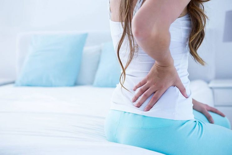 Đau lưng khi mang thai giai đoạn đầu có nguy hiểm không?