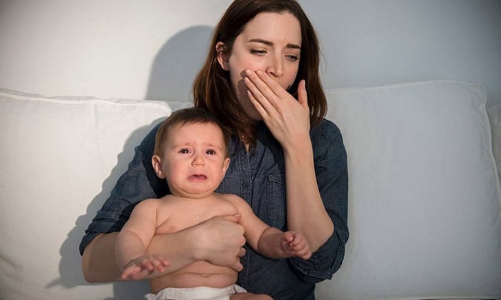 8 cách chữa đau đầu cho phụ nữ sau sinh để không làm ảnh hưởng đến sữa mẹ