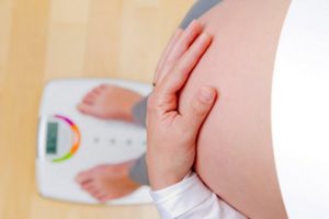 Mẹ bầu mang thai 12 tuần nặng bao nhiêu cân?
