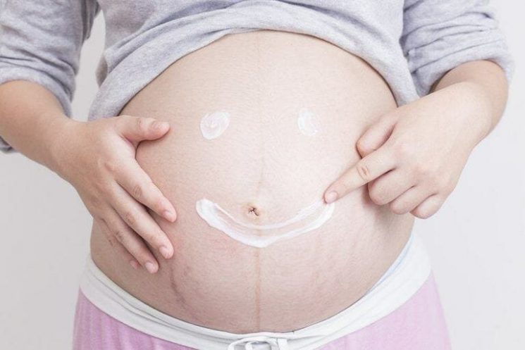 5 cách trị rạn da khi mang thai tại nhà