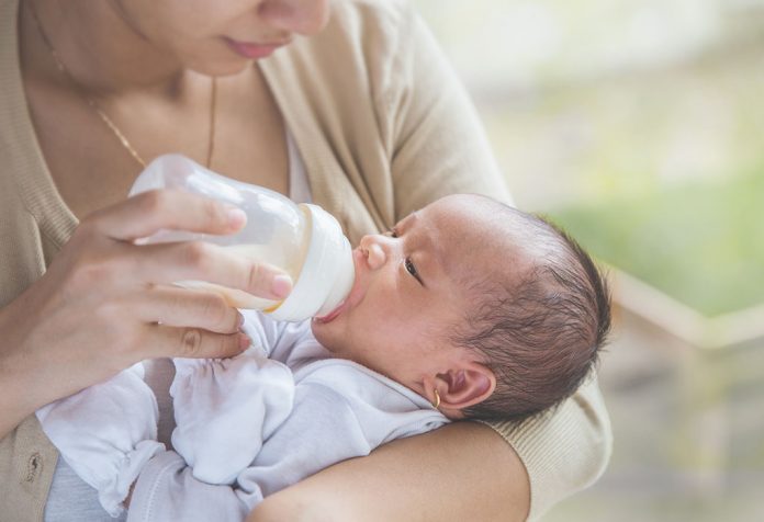 Mẹ mới sinh không có sữa phải làm sao để kích sữa?