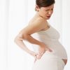 Đau lưng tê chân khi mang thai có phải do thiếu canxi?