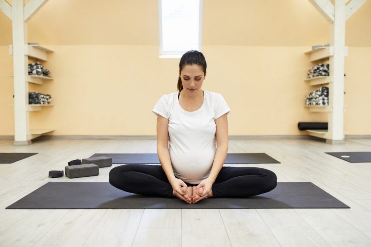 Mang thai 38 tuần khó thở làm thế nào để cải thiện?
