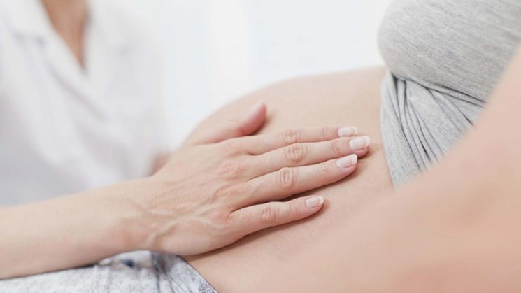 Dấu hiệu thai nhi thiếu nước ối và cách cải thiện