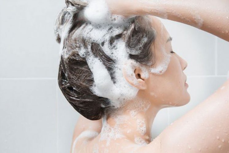 3 tips phòng rụng tóc sau sinh mẹ nên lưu ý