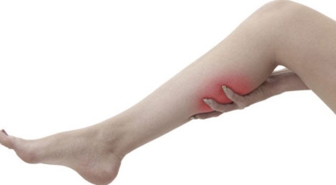 Thiếu canxi gây tê tay chân có đúng không?