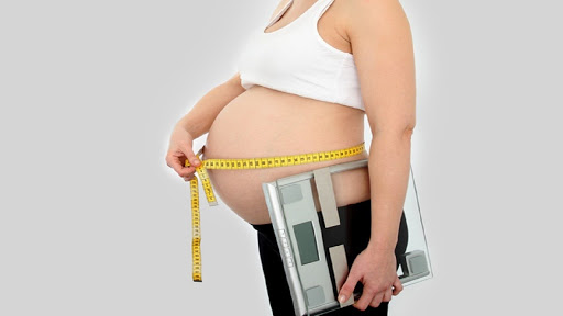 Mẹ bầu nên uống gì để thai nhi tăng cân nhanh?