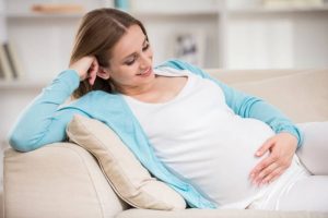 Có thai 3 tháng đầu cần bao nhiêu axit folic?