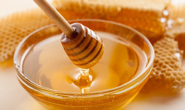 Uống mật ong có gây táo bón không?