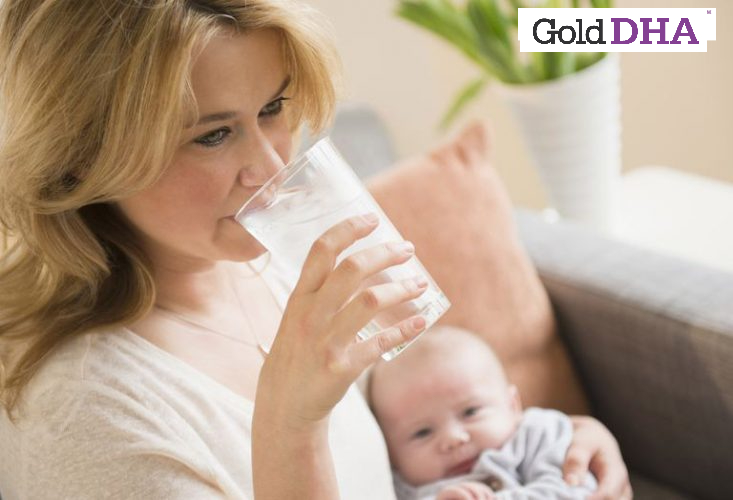 Chế độ ăn uống sau sinh: mẹ cần lưu ý những gì?