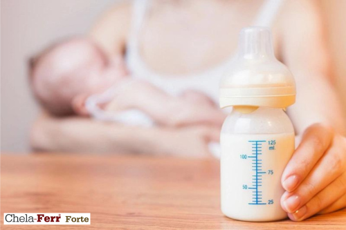 Tìm hiểu cách trị mụn sau sinh bằng sữa mẹ